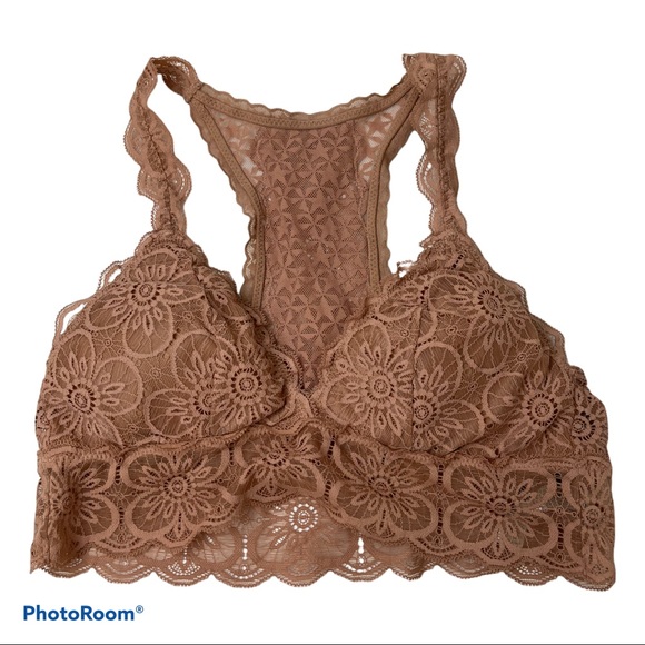 aerie Other - 🥑5/$25 Aerie Lace Racerback Bralette tan sz M